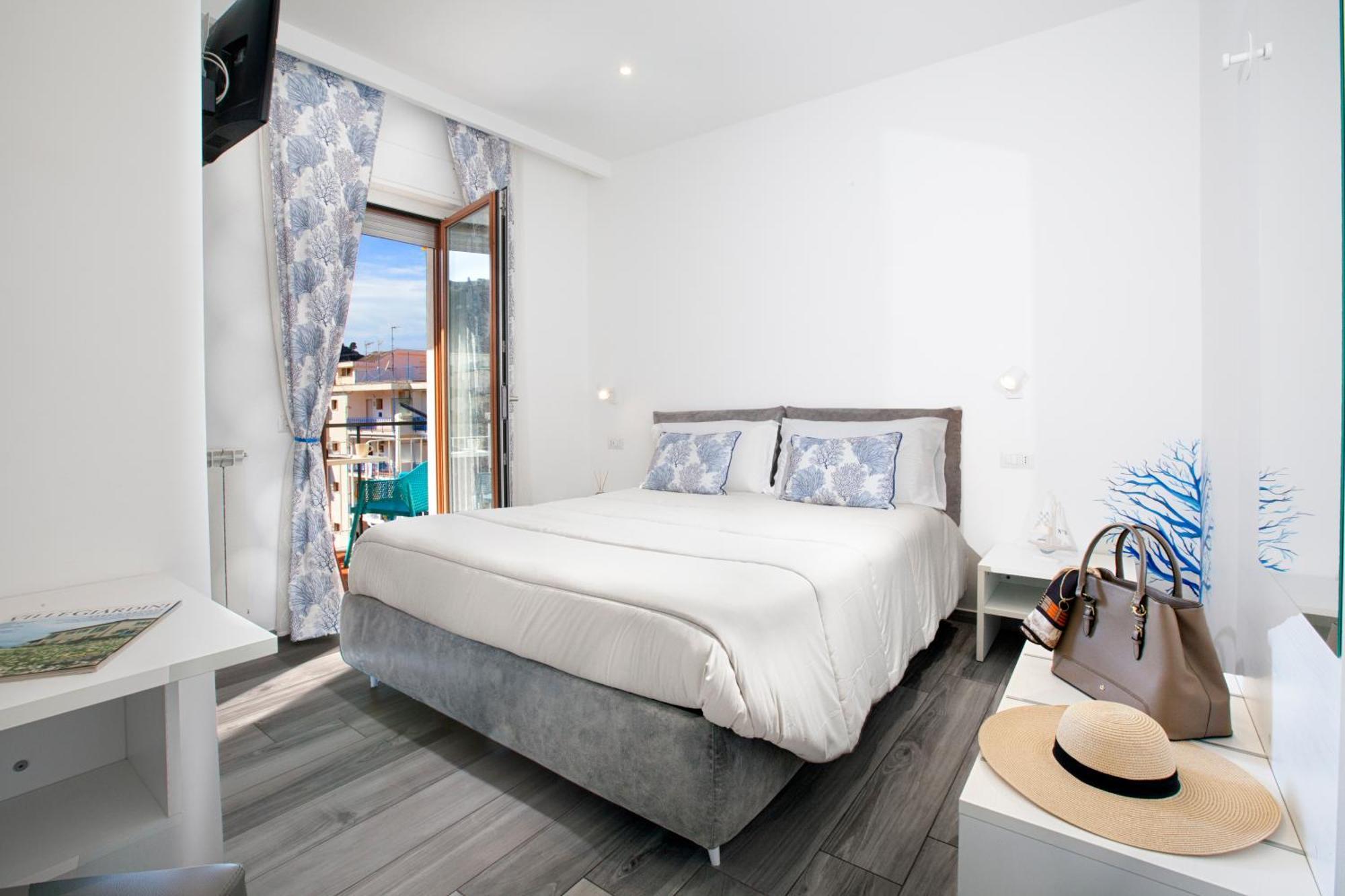 Yourhome - Maison Degli Aranci Sorrento Luaran gambar