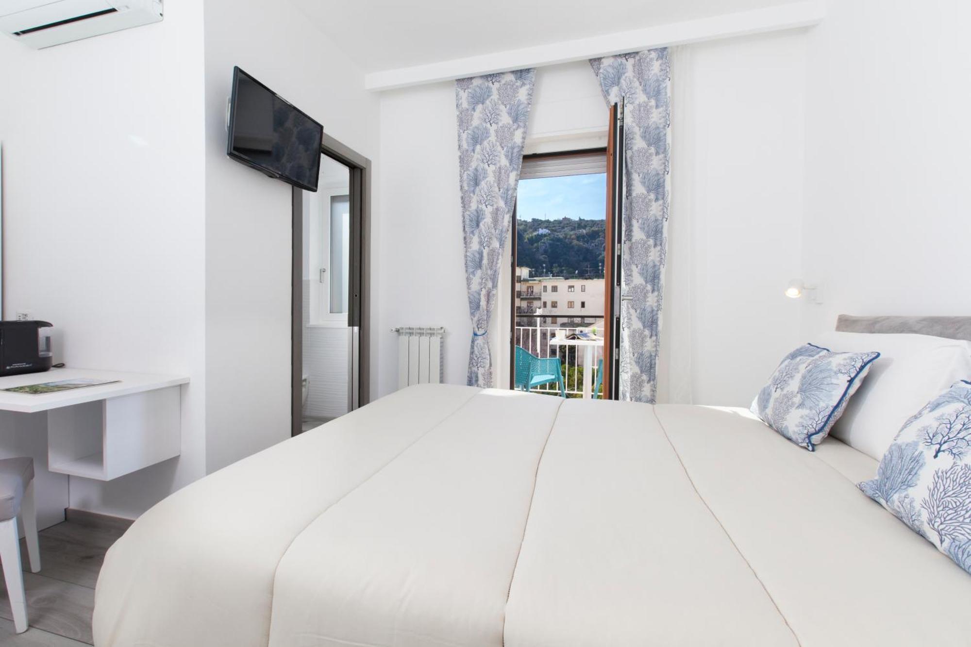Yourhome - Maison Degli Aranci Sorrento Luaran gambar