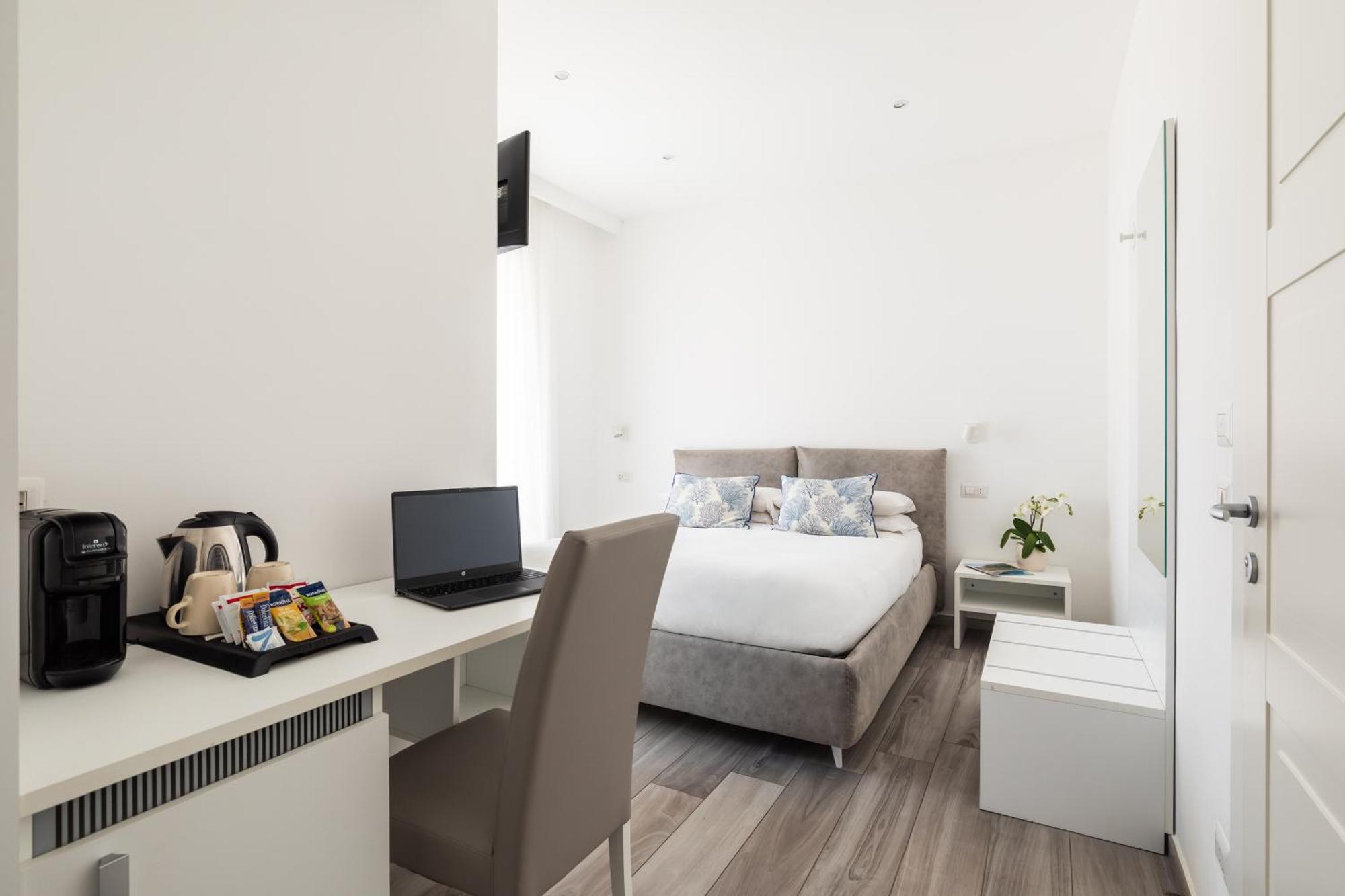 Yourhome - Maison Degli Aranci Sorrento Luaran gambar