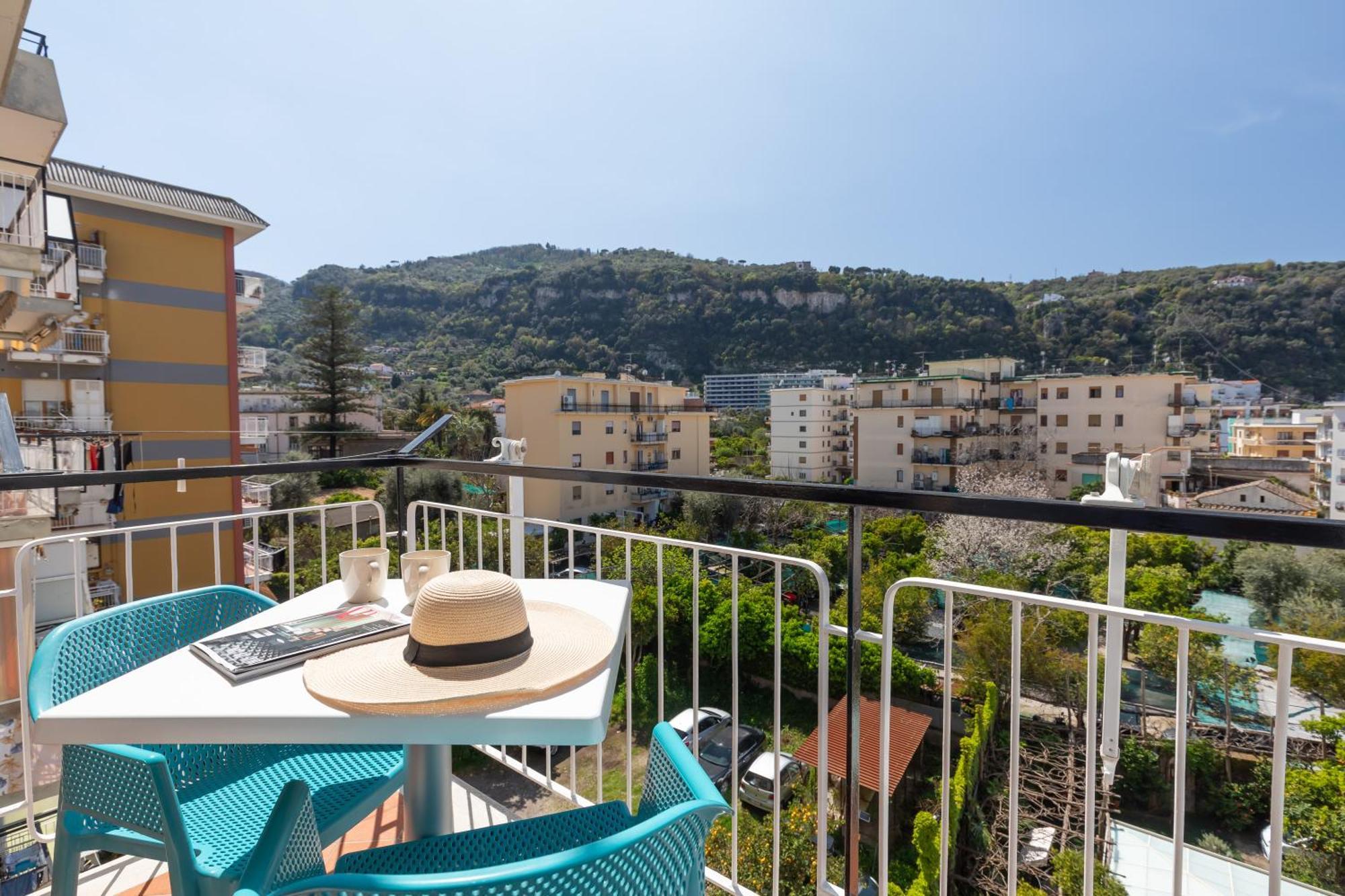 Yourhome - Maison Degli Aranci Sorrento Luaran gambar